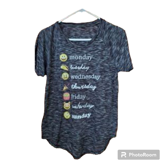 Juniors M Days of the Week Graphic T-Shirt - Picture 2 of 5